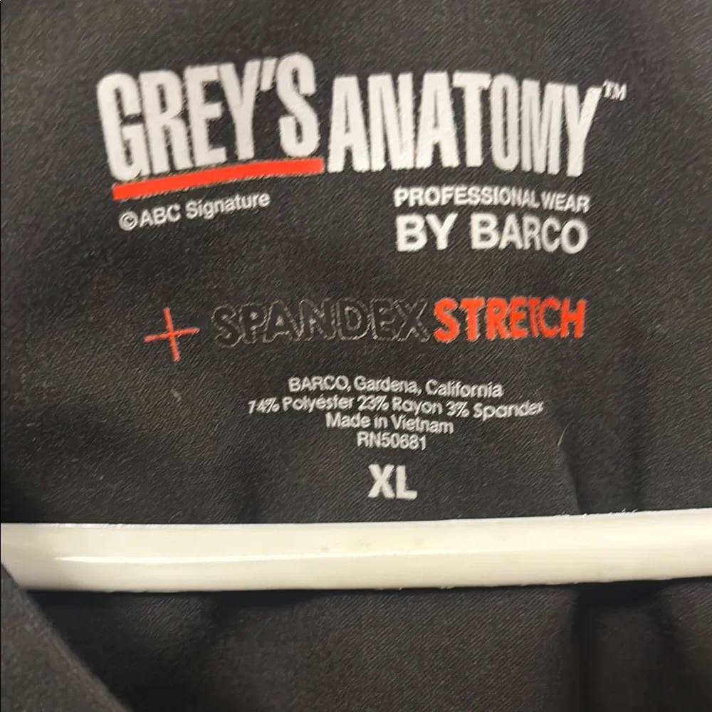Grey's Anatomy Black Scrub Set - Picture 2 of 7